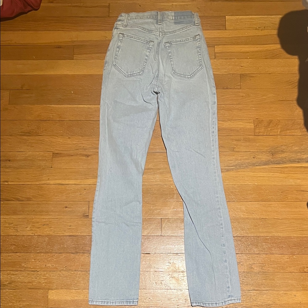 Abercrombie & Fitch Light Wash Straight Leg Jeans - Picture 3 of 3